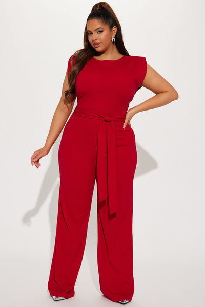 https://cdn.shopify.com/s/files/1/0293/9277/products/12-12-22Studio6_KJ_KT_15-23-21_58_WP8431_Red_P_7707_PLUS_SG.jpg?v=1670894803&with=400&height=600