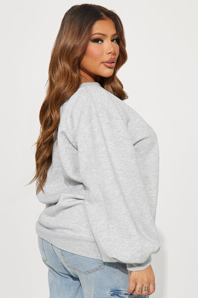 https://cdn.shopify.com/s/files/1/0293/9277/files/12-15-23-S4_4_ZDFN1169_HeatherGrey_TK_AC_10-05-08_15299_PXF_PLUS.jpg?v=1707439711&with=400&height=600