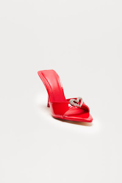 https://cdn.shopify.com/s/files/1/0293/9277/files/12-16-24_S10_9_HEARTBREAK_Red_CXB_11-46-05_15672_PXF.jpg?v=1735584852&with=400&height=600