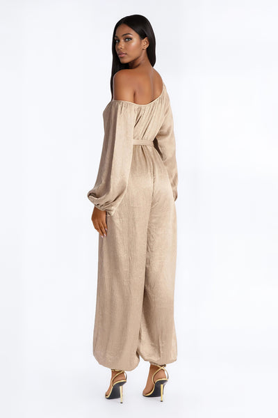 https://cdn.shopify.com/s/files/1/0293/9277/files/12-16-25_S1_10_67557BG_Champagne_LR_SS_11-29-36_101702_CM-Adia_v3_CM_PXF.jpg?v=1766595793&with=400&height=600