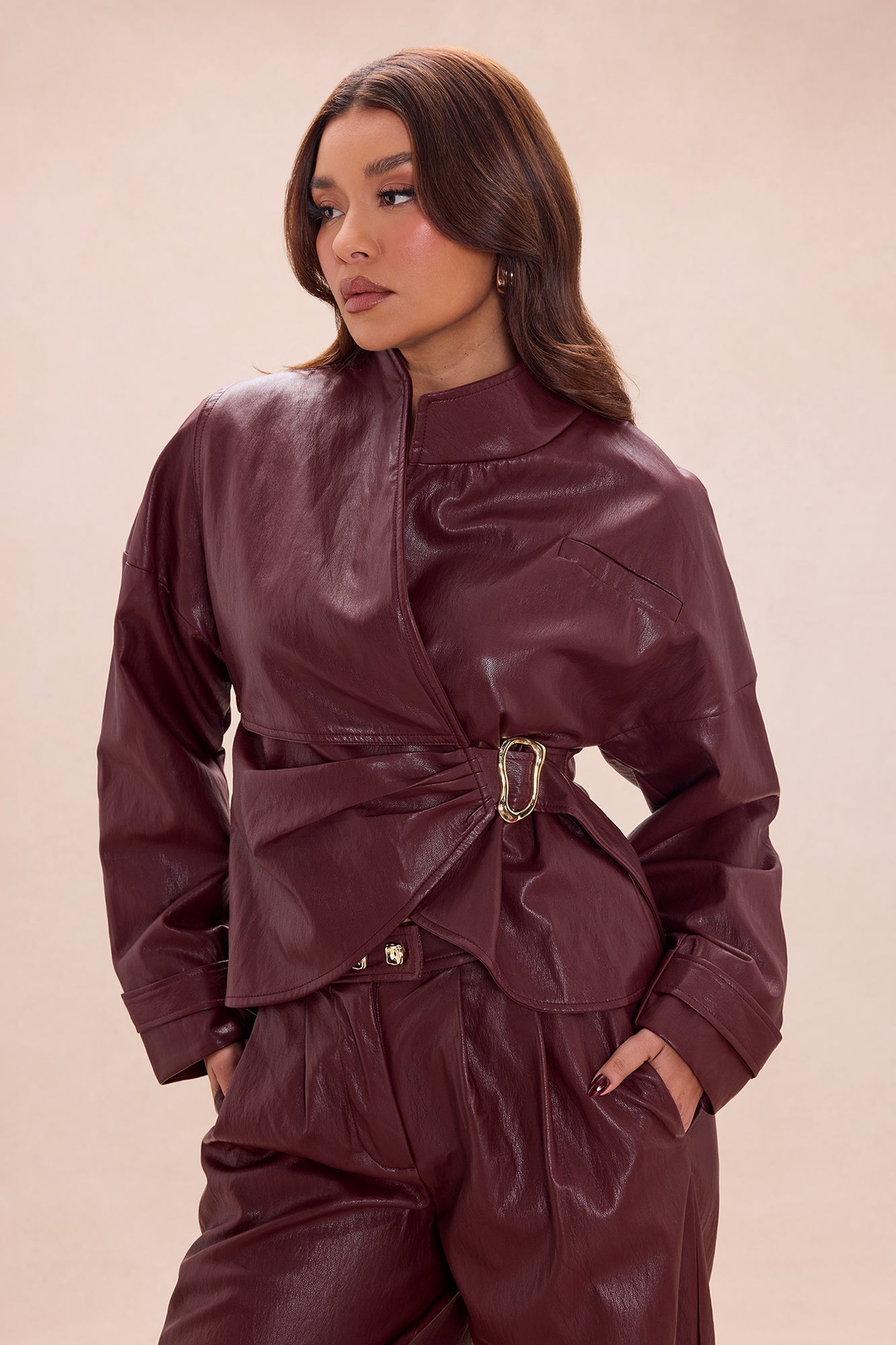 https://cdn.shopify.com/s/files/1/0293/9277/files/12-16-25_S5_25_25GW111A_Burgundy_AB_IM_12-24-37_18075_PXF.jpg?v=1766078157