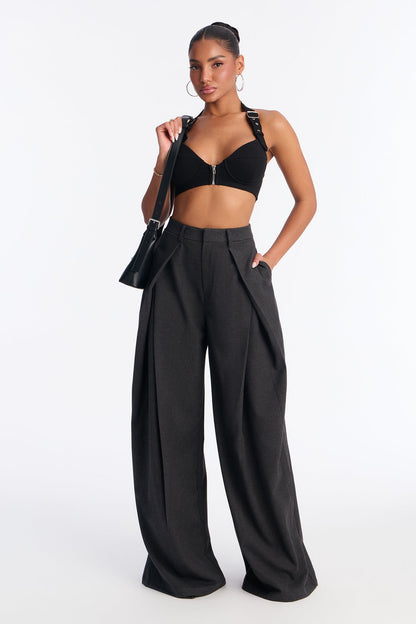 https://cdn.shopify.com/s/files/1/0293/9277/files/12-16-25_S5_40_V225PT0702_Charcoal_KJ_JS_15-04-32_12711_PXF.jpg?v=1766009318