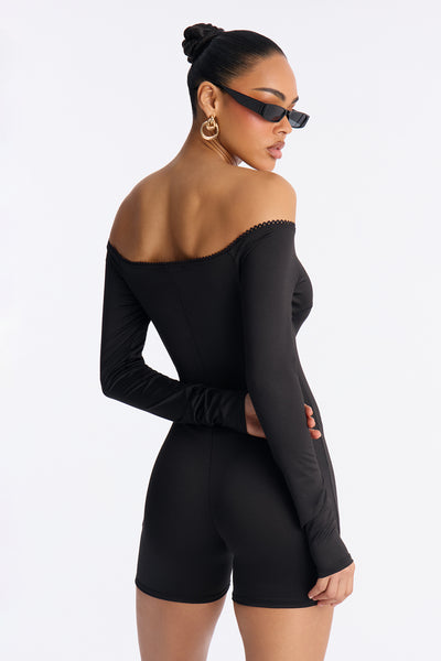 https://cdn.shopify.com/s/files/1/0293/9277/files/12-17-25_S4_38_HKJ24794_Black_JP_SS_13-49-34_1874_PXF.jpg?v=1766096692&with=400&height=600