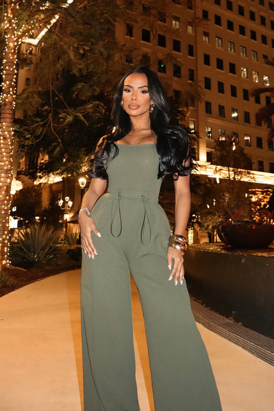 https://cdn.shopify.com/s/files/1/0293/9277/files/12-18-2024__024_Willow_Cargo_Jumpsuit_Olive_JR.jpg?v=1740186045&with=400&height=600