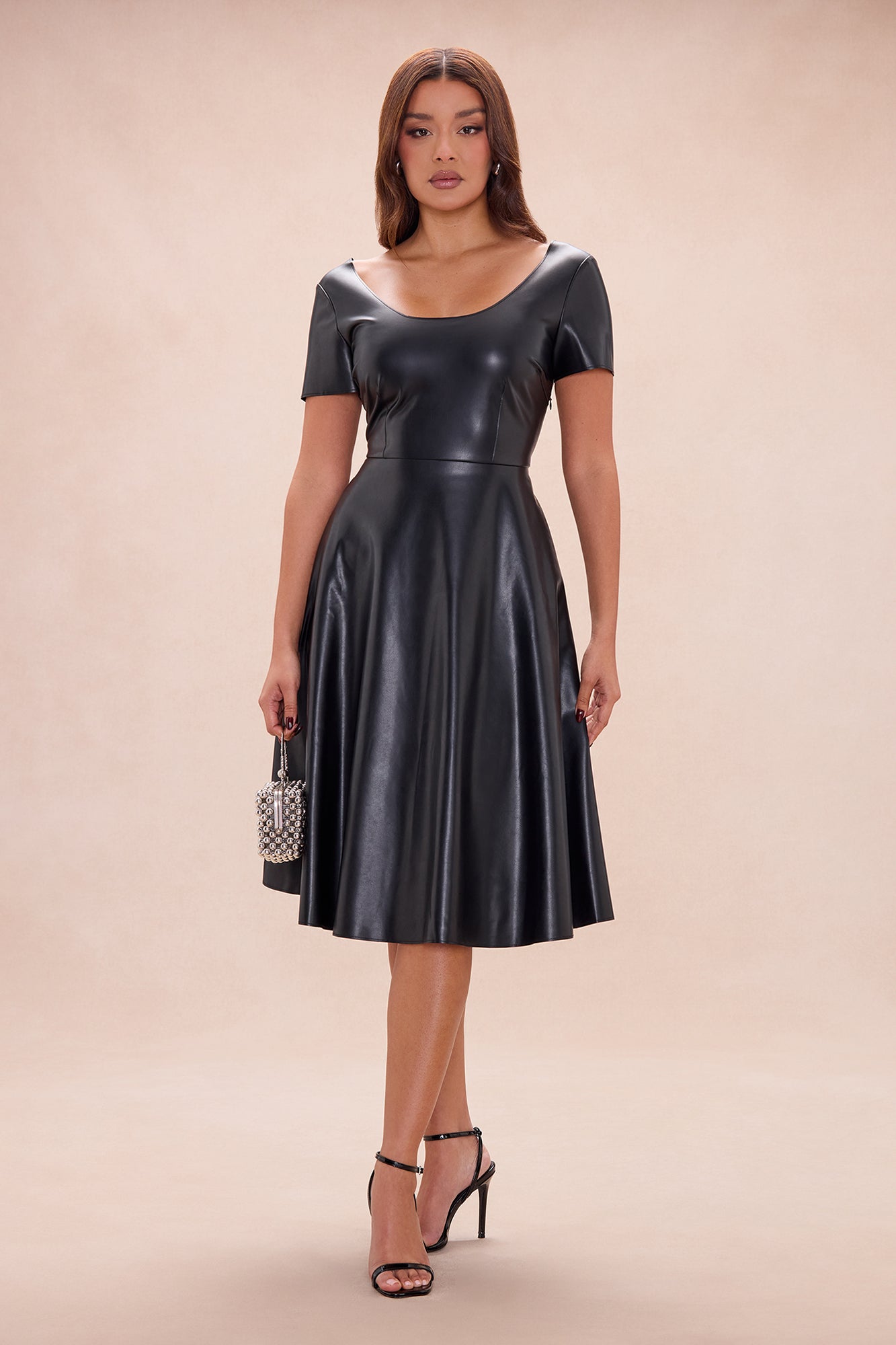 https://cdn.shopify.com/s/files/1/0293/9277/files/12-18-25_S5_3_PHFN25034_Black_AB_IM_10-20-09_32621_PXF.jpg?v=1766186062