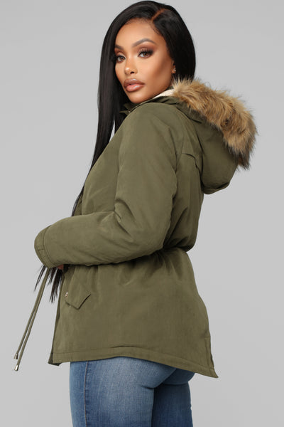https://cdn.shopify.com/s/files/1/0293/9277/products/12-21-18_Studio_2_OD_11-51-04_IJ2540_Olive__15_AJ.jpg?v=1571440274&with=400&height=600