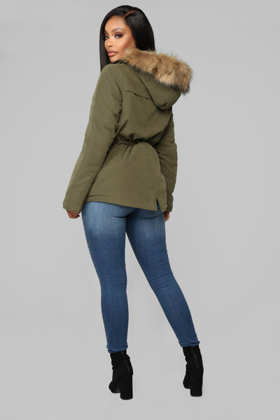 https://cdn.shopify.com/s/files/1/0293/9277/products/12-21-18_Studio_2_OD_11-51-04_IJ2540_Olive__16_AJ.jpg?v=1571440274&with=400&height=600