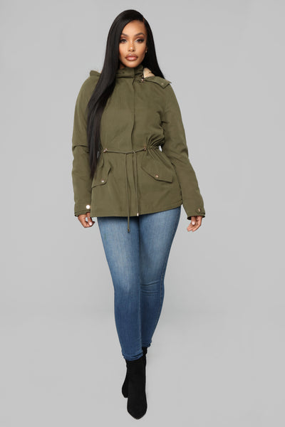 https://cdn.shopify.com/s/files/1/0293/9277/products/12-21-18_Studio_2_OD_11-51-04_IJ2540_Olive__6_AJ.jpg?v=1571440274&with=400&height=600