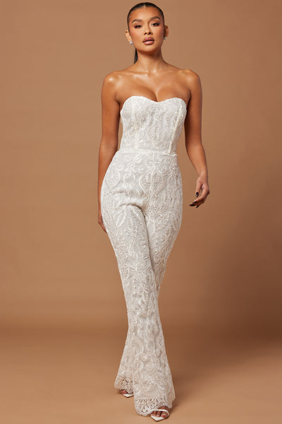 https://cdn.shopify.com/s/files/1/0293/9277/files/12-21-23_S5_1_C62223_White_CXB_IM_09-57-03_24338_PXF.jpg?v=1703867059&with=400&height=600