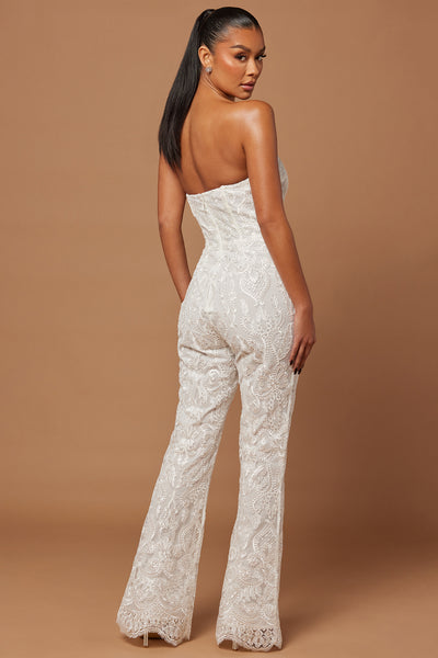 https://cdn.shopify.com/s/files/1/0293/9277/files/12-21-23_S5_1_C62223_White_CXB_IM_09-57-56_24351_PXF.jpg?v=1703867060&with=400&height=600