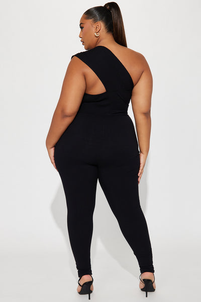 https://cdn.shopify.com/s/files/1/0293/9277/files/12-22-23_S7_20_ZDJ2427_Black_CB_AA_13-20-08_PLUS_2580_PXF.jpg?v=1705516491&with=400&height=600