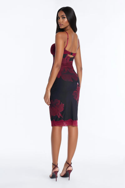 https://cdn.shopify.com/s/files/1/0293/9277/files/12-22-25_S2_22_B125DR0710_Redcombo_TK_IM_13-37-13_9896_CM-Adia_v3_CM_PXF_fbe14305-d9b0-46c9-8cf0-51f4bee1a0e5.jpg?v=1768319490&with=400&height=600