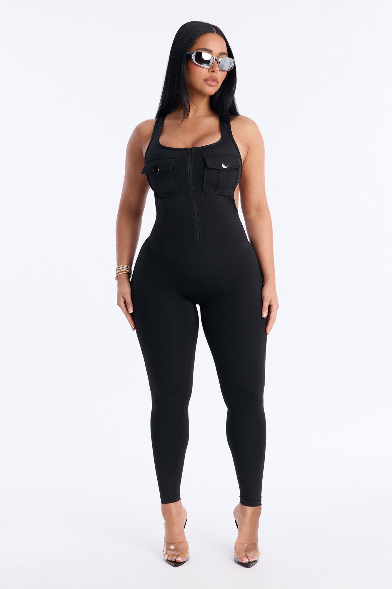 https://cdn.shopify.com/s/files/1/0293/9277/files/12-23-25_S1_34_LS250860G_Black_KJ_DJ_15-16-58_0839_PXF_VV.jpg?v=1766997218