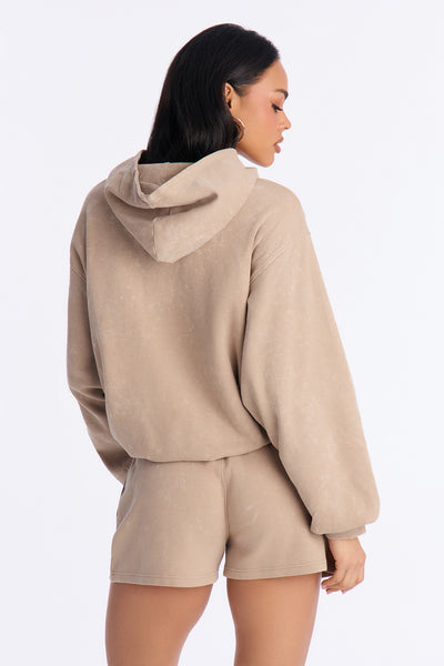 https://cdn.shopify.com/s/files/1/0293/9277/files/12-23-25_S5_19_ZPK13921TOP_Taupe_TK_JS_13-26-01_16225_PXF_VV.jpg?v=1766882368&with=400&height=600