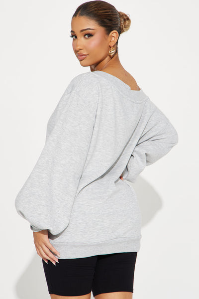https://cdn.shopify.com/s/files/1/0293/9277/files/12-29-23_S3_19_ZDFN1169_HeatherGrey_ID_IM_10-00-53_2382_MP.jpg?v=1704830954&with=400&height=600