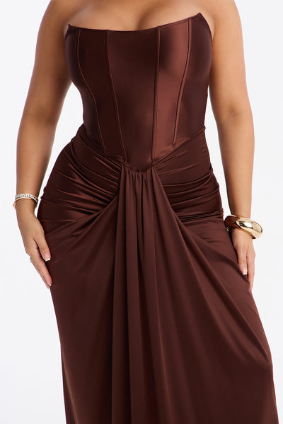 https://cdn.shopify.com/s/files/1/0293/9277/files/12-29-25_S5_28_SD3547N_Brown_LR_MJ_15-11-41_17261_PXF.jpg?v=1767651582&with=400&height=600
