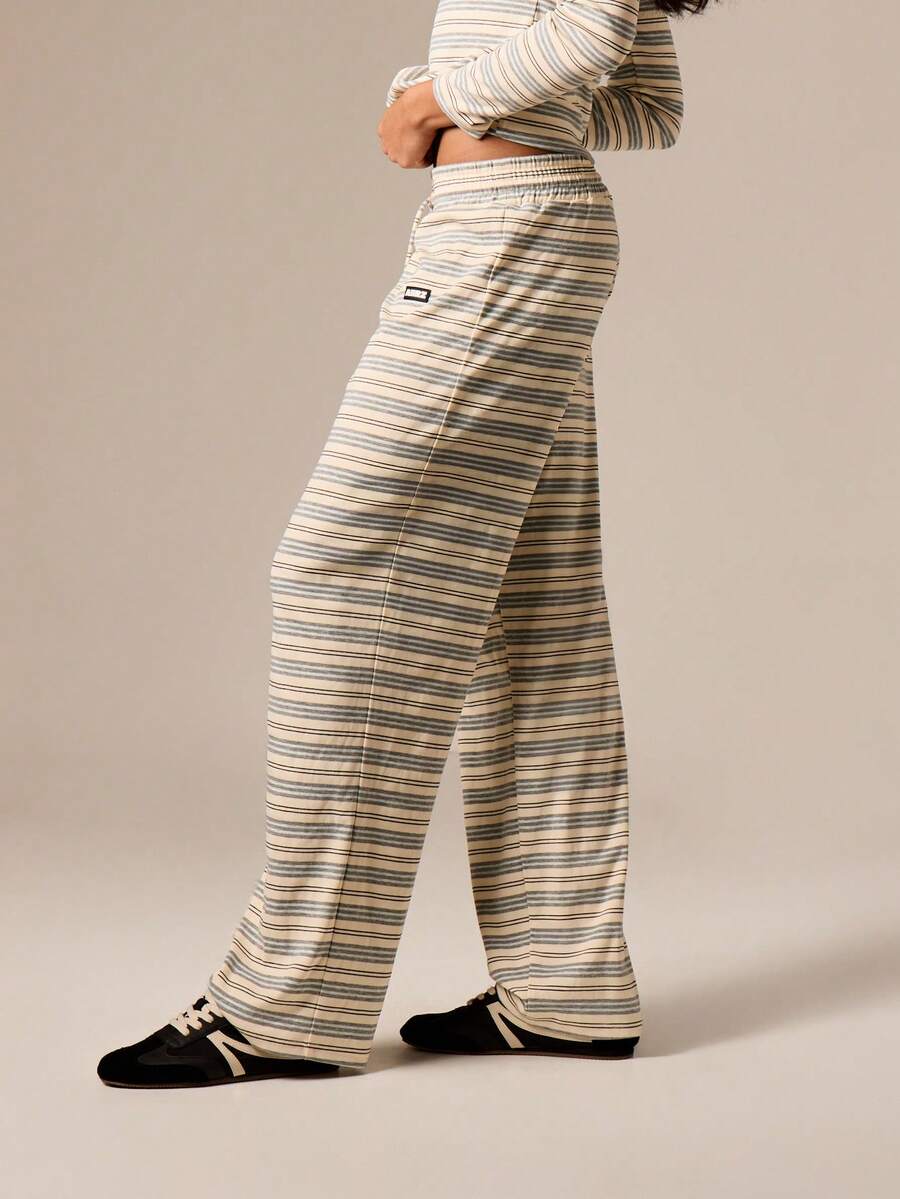 //img.ltwebstatic.com/v4/j/pi/2025/11/06/5b/1762393990537b699dceaa94519e6b3a62552f336c_thumbnail_900x.webp