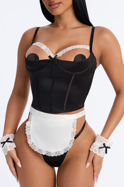 https://cdn.shopify.com/s/files/1/0293/9277/files/225026FN_Black_White_JR_V2.jpg?v=1790691052&with=400&height=600