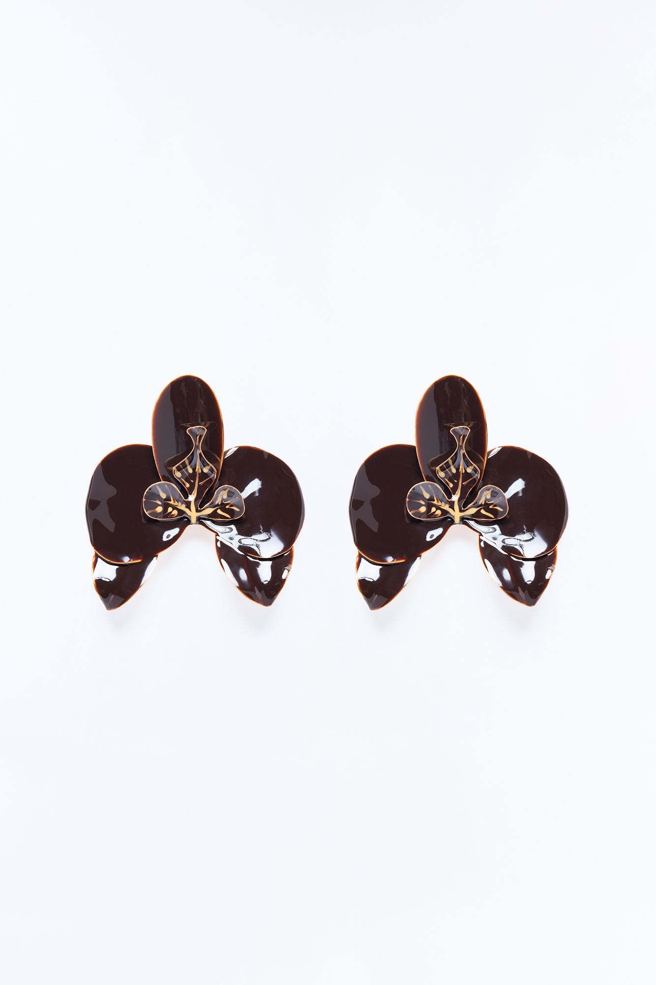 https://cdn.shopify.com/s/files/1/0293/9277/files/25E7165_Brown_SL_V1.jpg?v=1784745191