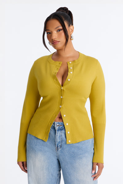 https://cdn.shopify.com/s/files/1/0293/9277/files/25GWQ17601_Chartreuse_PLUS_V1.jpg?v=1787694471&with=400&height=600