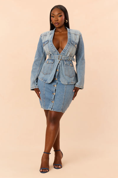 https://cdn.shopify.com/s/files/1/0293/9277/files/25MSW0105AB_LightWash_PLUS_V1.jpg?v=1784646832&with=400&height=600