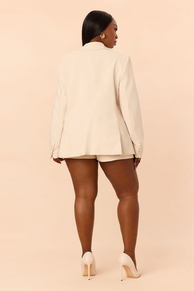 https://cdn.shopify.com/s/files/1/0293/9277/files/26GWQ9021AB_Beige_PLUS_V4.jpg?v=1784325790&with=400&height=600