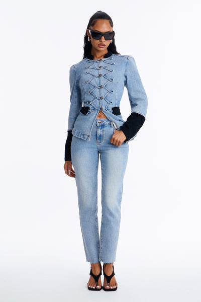 https://cdn.shopify.com/s/files/1/0293/9277/files/26GWQ9219AB_LightWash_JR_V1.jpg?v=1783969410&with=400&height=600