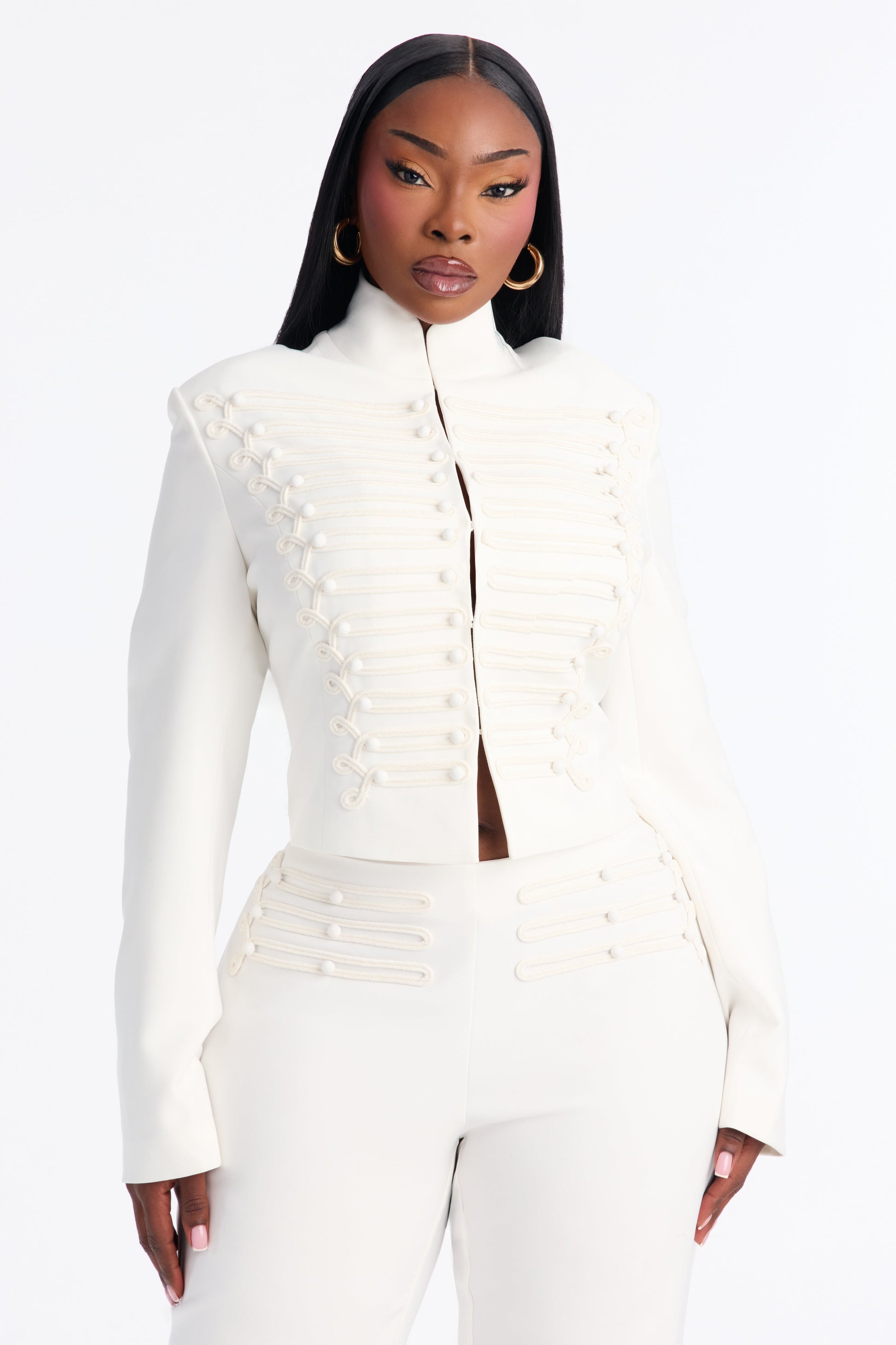 https://cdn.shopify.com/s/files/1/0293/9277/files/26GWQ9226A_White_PLUS_V1.jpg?v=1784068086