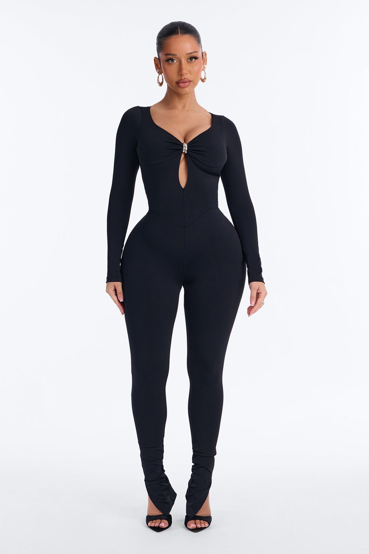https://cdn.shopify.com/s/files/1/0293/9277/files/26GWQ9388_Black_JR_V1.jpg?v=1788731296