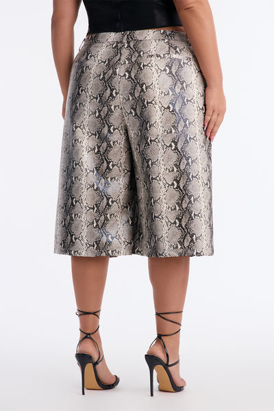 https://cdn.shopify.com/s/files/1/0293/9277/files/26GWQ9488_Grey_combo_PLUS_V4.jpg?v=1789941514&with=400&height=600