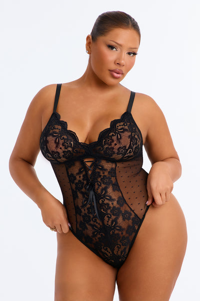 https://cdn.shopify.com/s/files/1/0293/9277/files/26LINWIS028_Black_PLUS_V1.jpg?v=1790023011&with=400&height=600