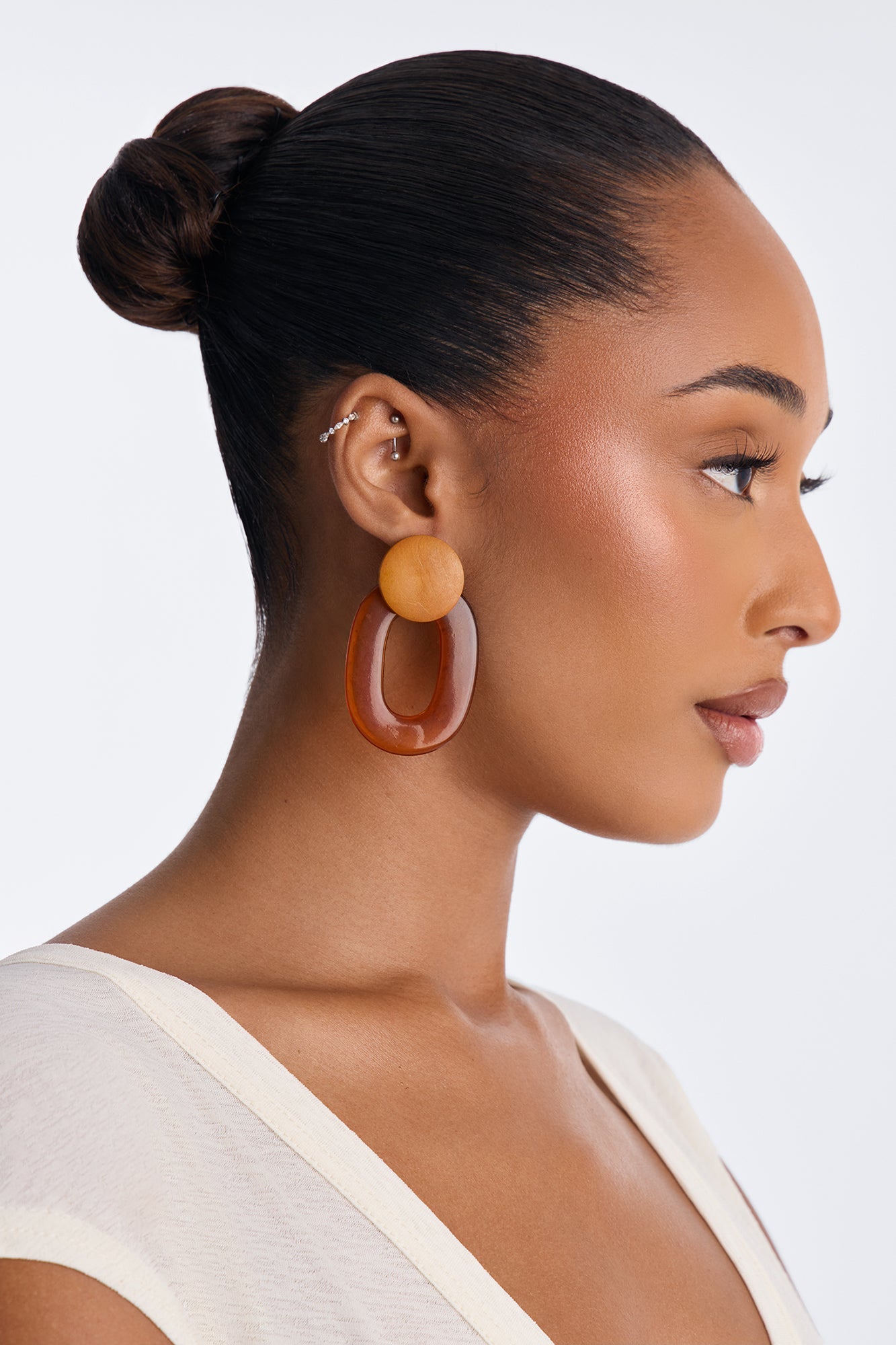 https://cdn.shopify.com/s/files/1/0293/9277/files/2739E2_Brown_JR_V2.jpg?v=1784471248