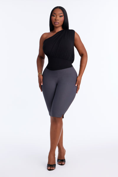 https://cdn.shopify.com/s/files/1/0293/9277/files/39997_Black_PLUS_V2.jpg?v=1788891768&with=400&height=600