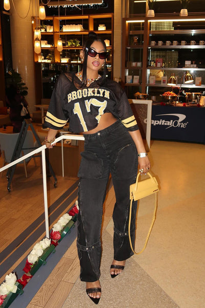 https://cdn.shopify.com/s/files/1/0293/9277/files/4-29-2024__073_Brooklyn_Babe_Lace_Jersey_Tee_Black_LA.jpg?v=1734108443&with=400&height=600