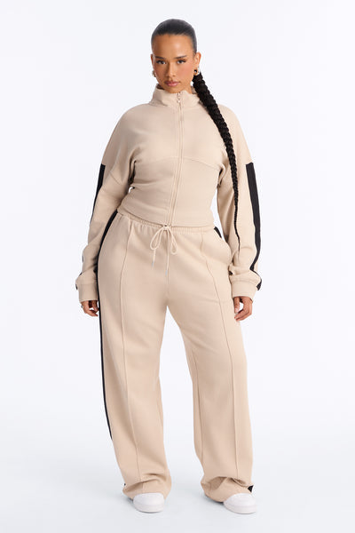 https://cdn.shopify.com/s/files/1/0293/9277/files/4097_Taupe_PLUS_V2.jpg?v=1785954546&with=400&height=600