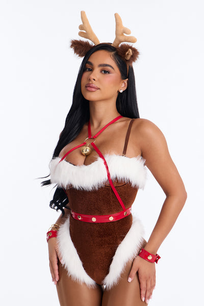https://cdn.shopify.com/s/files/1/0293/9277/files/526237FN_Brown_combo_JR_V1.jpg?v=1788295141&with=400&height=600