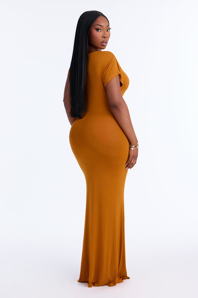 https://cdn.shopify.com/s/files/1/0293/9277/files/53021MX_Cognac_PLUS_V4.jpg?v=1788891183&with=400&height=600