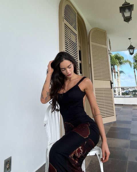 https://cdn.shopify.com/s/files/1/0293/9277/files/6-09-25__118_Piper_Backless_Maxi_Dress_Black.jpg?v=1751409786&with=400&height=600
