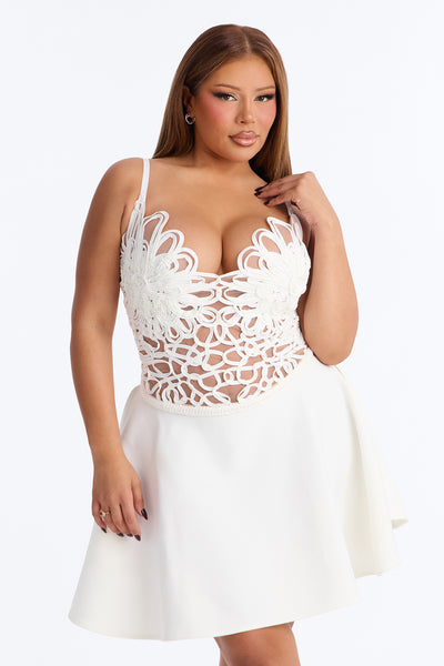 https://cdn.shopify.com/s/files/1/0293/9277/files/6-1-26_S6_18_BD644_White_CC_SS_11-32-58_PLUS_8375_PXF.jpg?v=1780503545&with=400&height=600