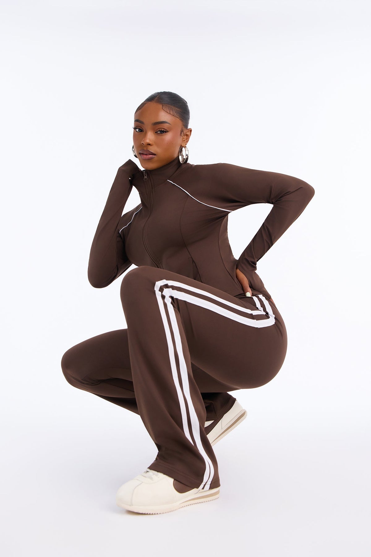 https://cdn.shopify.com/s/files/1/0293/9277/files/71708_Chocolate_JR_V1.jpg?v=1789584083