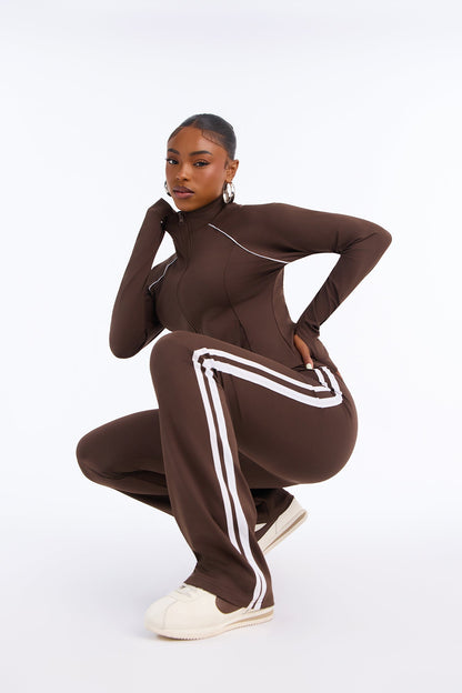 https://cdn.shopify.com/s/files/1/0293/9277/files/71708_Chocolate_JR_V1.jpg?v=1789584083