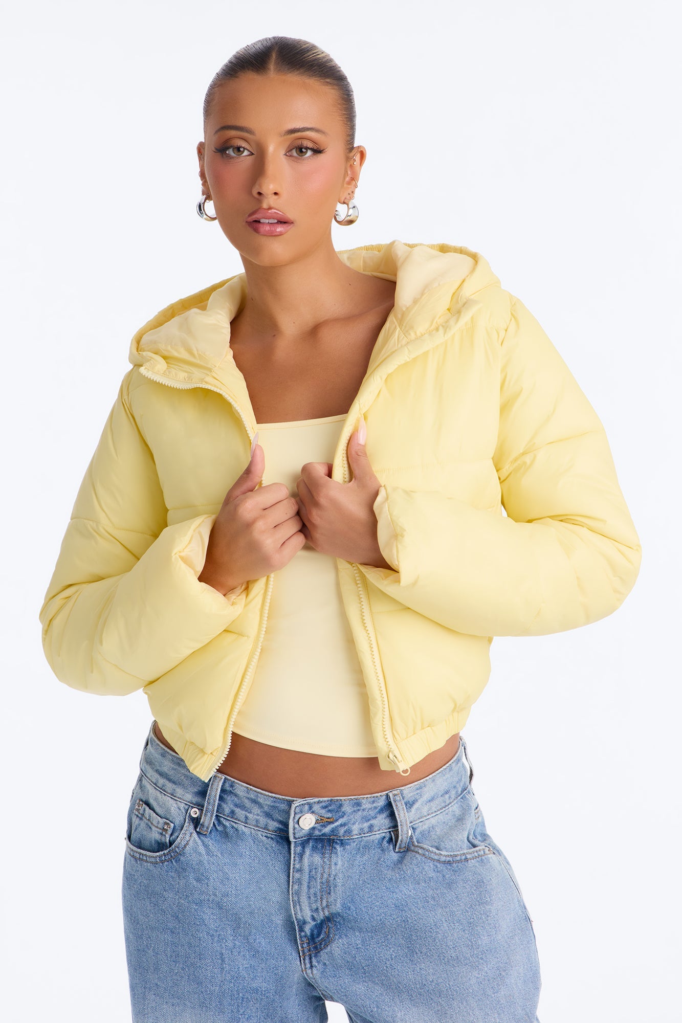 https://cdn.shopify.com/s/files/1/0293/9277/files/74593_ButterYellow_JR_V1.jpg?v=1785189925