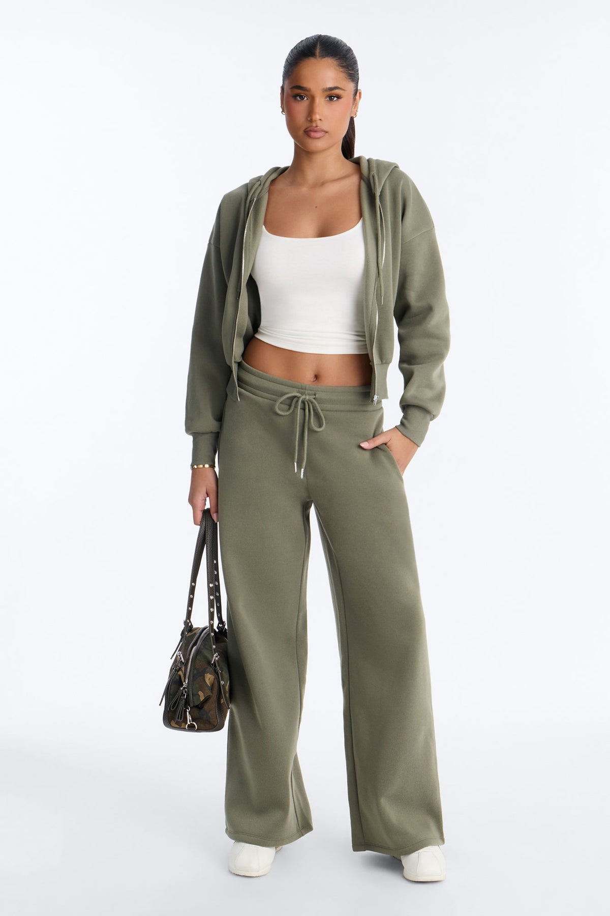 https://cdn.shopify.com/s/files/1/0293/9277/files/76587_Olive_JR_V1.jpg?v=1787257568