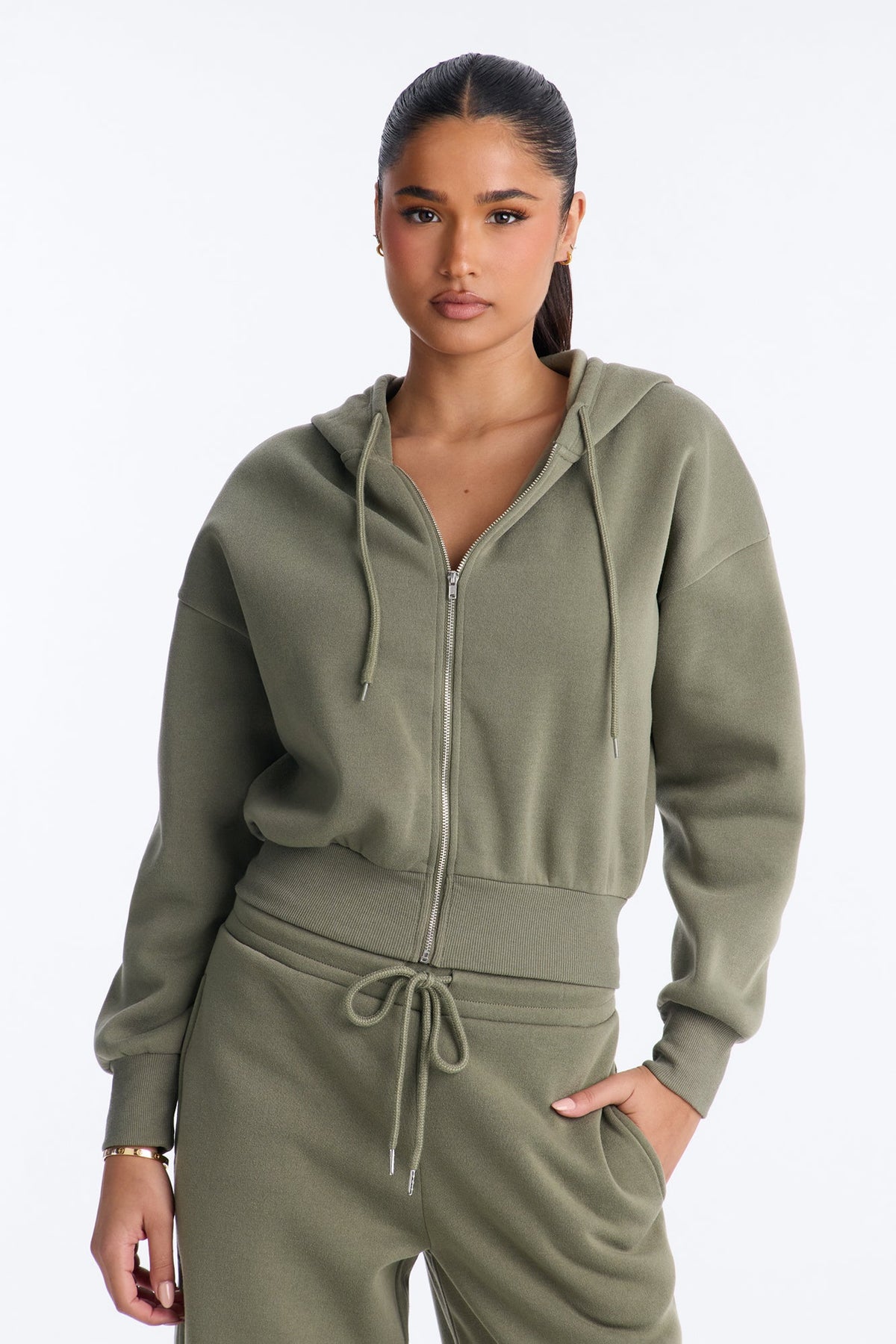 https://cdn.shopify.com/s/files/1/0293/9277/files/77659_Olive_JR_V1.jpg?v=1787069303