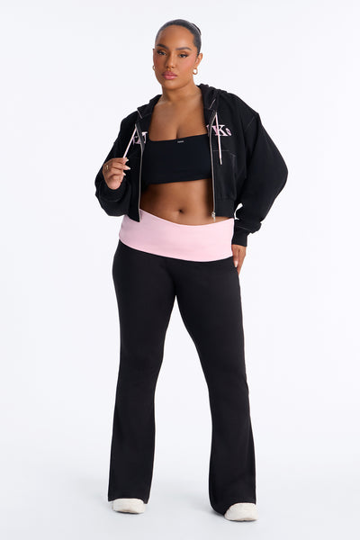 https://cdn.shopify.com/s/files/1/0293/9277/files/7PNK2B0007NV_Black_combo_PLUS_V2.jpg?v=1784129340&with=400&height=600