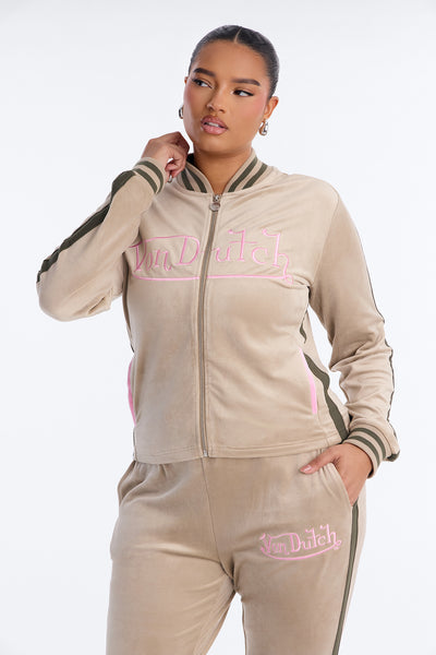 https://cdn.shopify.com/s/files/1/0293/9277/files/7VND5B0615NV_Olive_PLUS_V1.jpg?v=1790632923&with=400&height=600