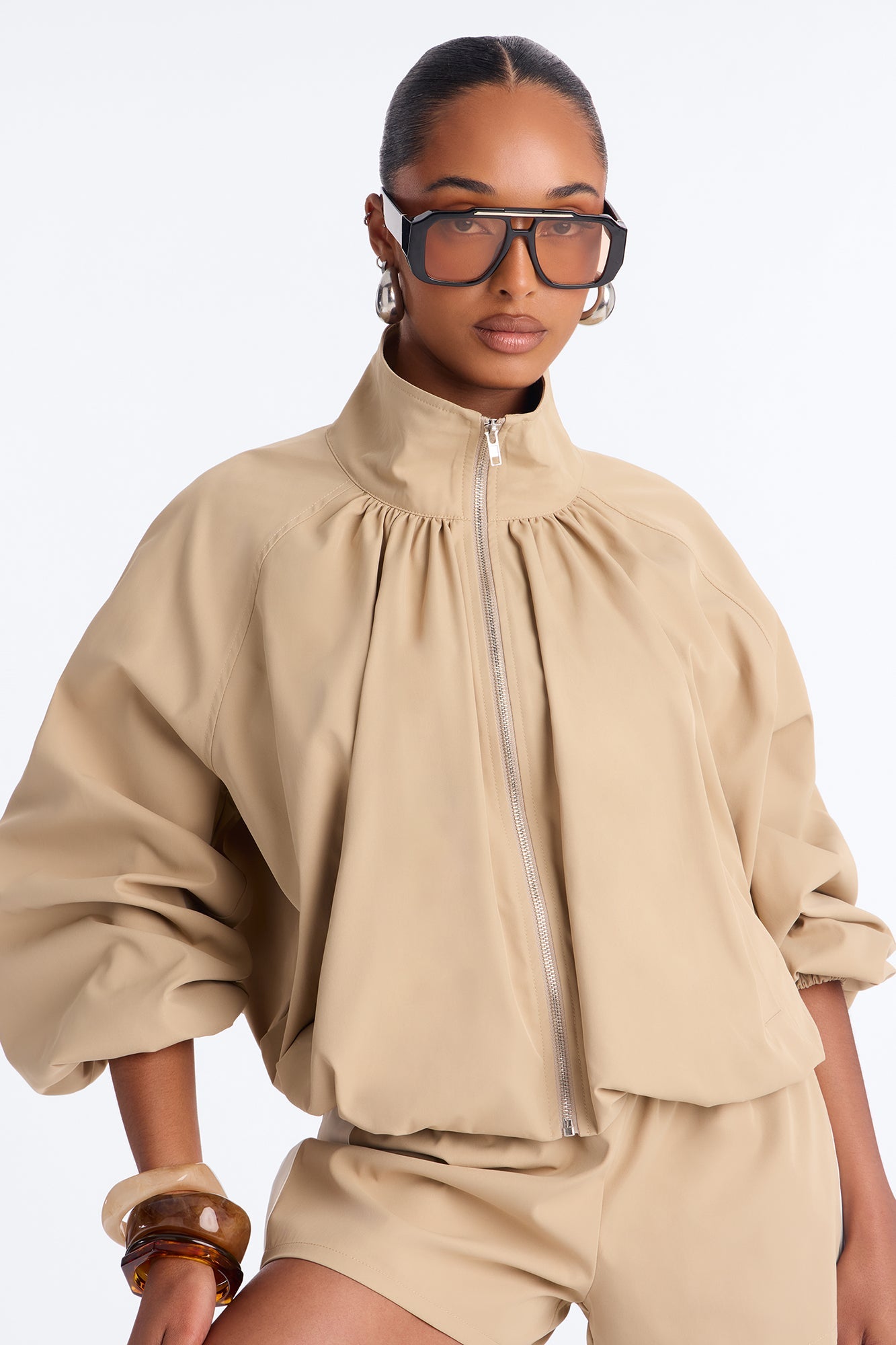 https://cdn.shopify.com/s/files/1/0293/9277/files/82366SK_Beige_JR_V1.jpg?v=1785259797