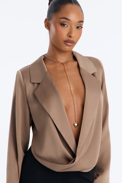 https://cdn.shopify.com/s/files/1/0293/9277/files/8W000804_Gold_JR_V1.jpg?v=1788302834&with=400&height=600