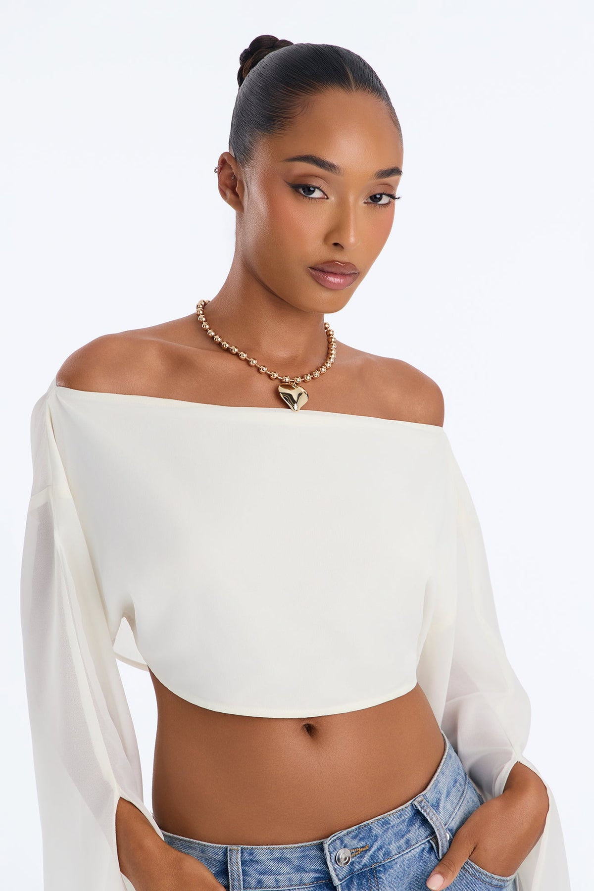 https://cdn.shopify.com/s/files/1/0293/9277/files/8W000814_Gold_JR_V1.jpg?v=1788364611