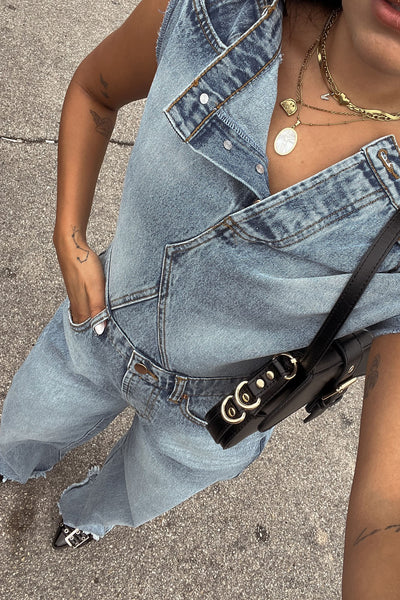 https://cdn.shopify.com/s/files/1/0293/9277/files/9-16-2024__134_Dakota_Denim_Jumpsuit_Denim_LA.jpg?v=1727822502&with=400&height=600